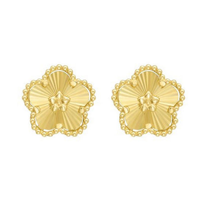 14K Yellow Gold Textured Daisy Earrings