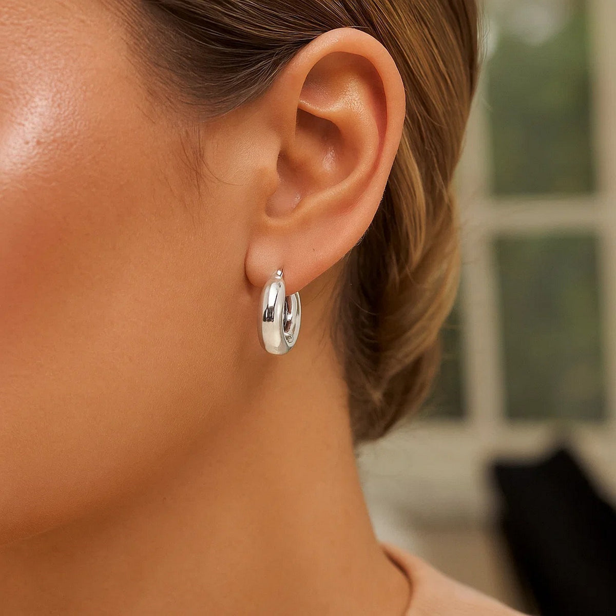 Sterling Silver Small Graduated Hoop Earrings